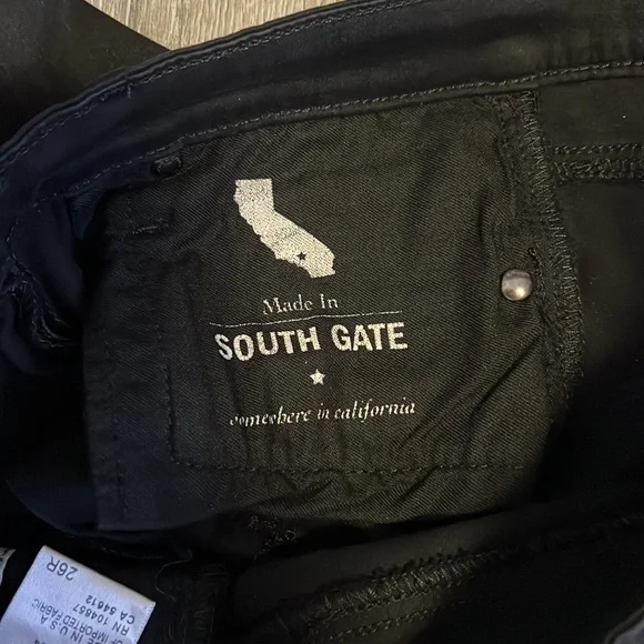 Adriano Goldschmidt AG jeans. Size 26R - Picture 4 of 10